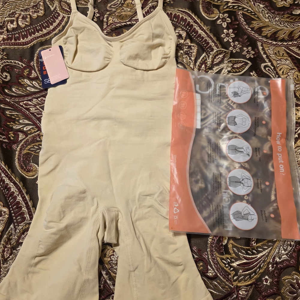 Seamless Cream Shapewear Bodysuit